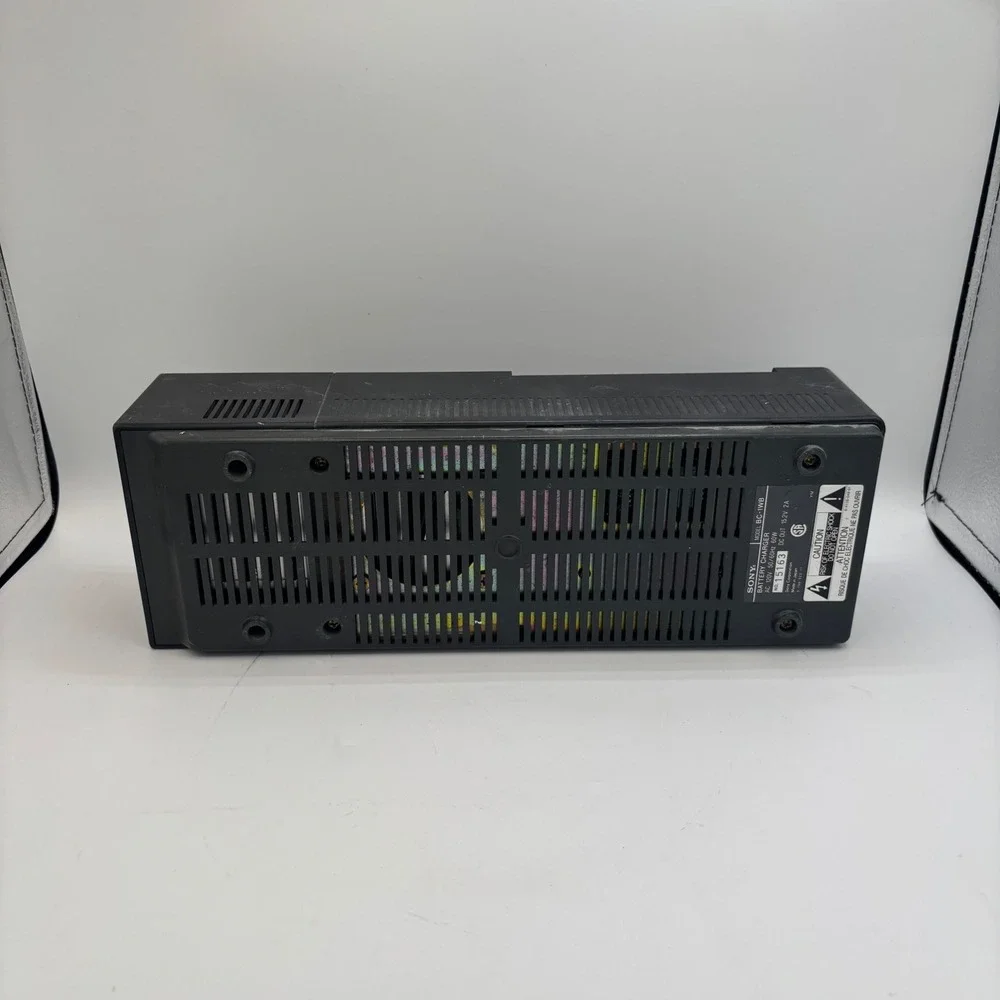 Sony BC-1WB Battery Charger for Professional Video Equipment Black AC 120V 60W